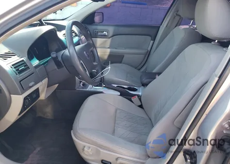 2010 Mercury Milan из США, поврежденный, VIN 3MEHM0HA8AR642325